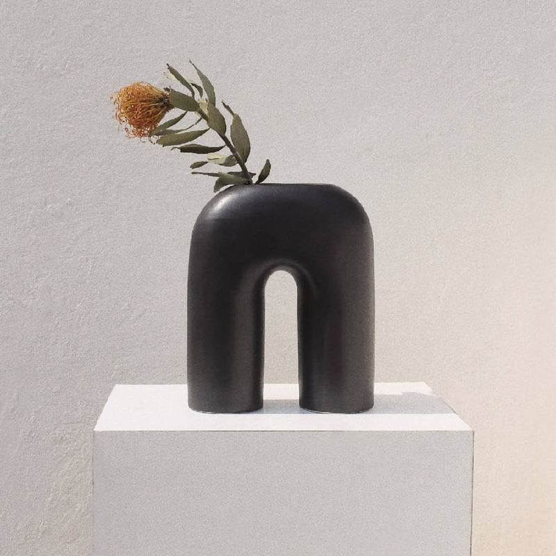Zo Vase - Home Works