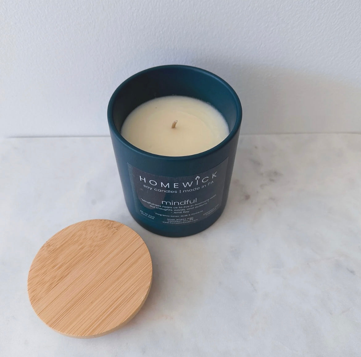 HomeWick 12oz Soy Candle - Mindful - Home Works