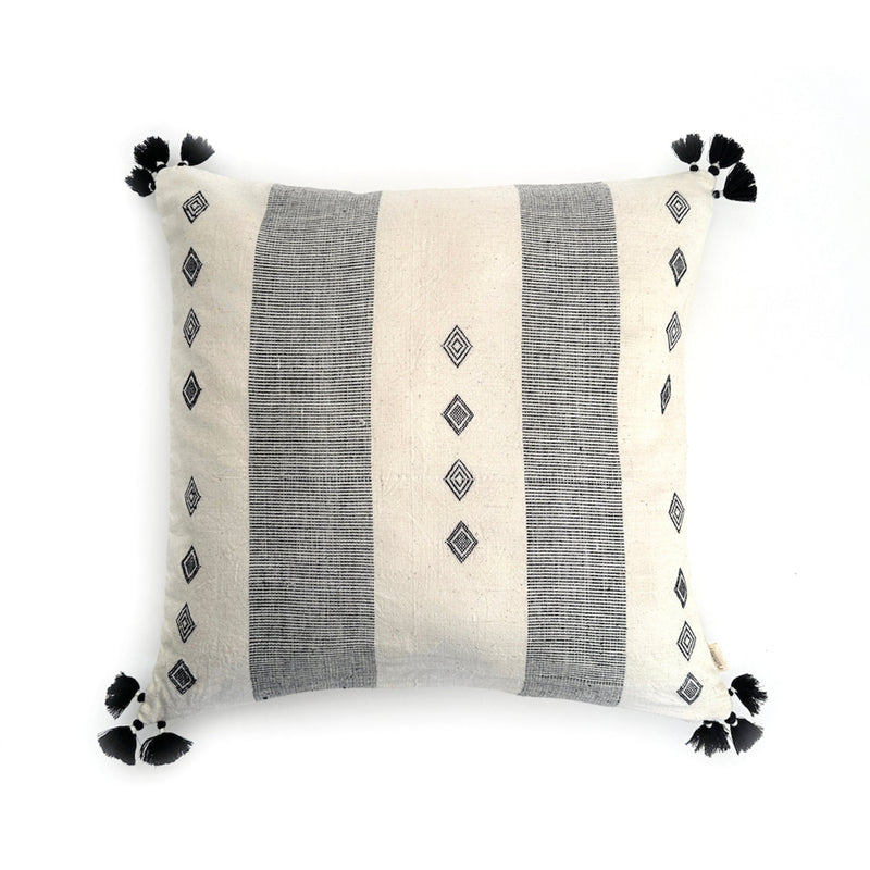 Trekant Handwoven Pillow Cover - Home Works